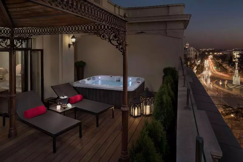 سوییت, Fenix Gran Meliá   The Leading Hotels Of The World
