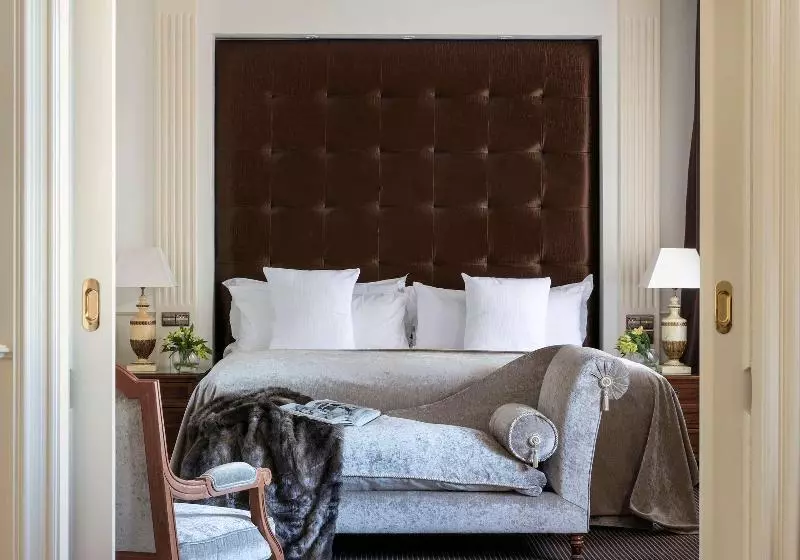 سوییت, Fenix Gran Meliá   The Leading Hotels Of The World