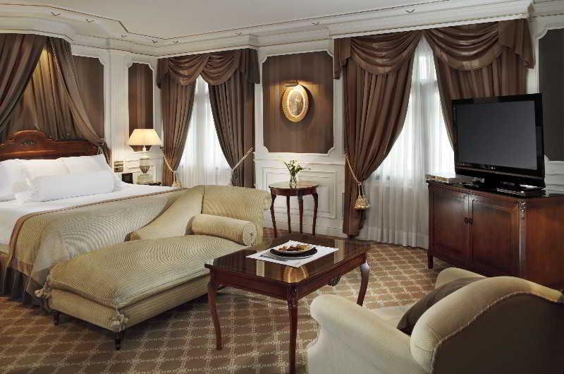 اتاق خانوادگی, Fenix Gran Meliá The Leading Hotels Of The World