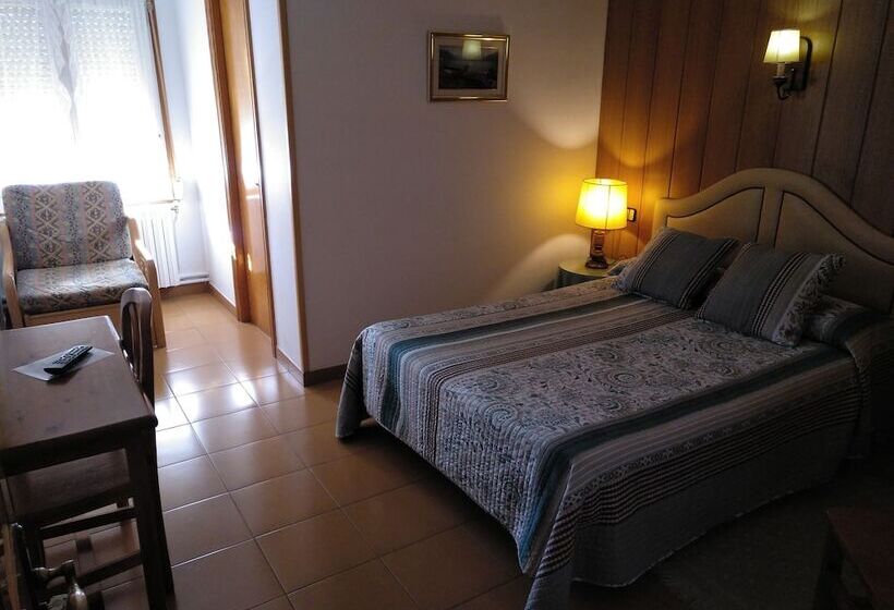 חדר סטנדרט, Fonda Mas