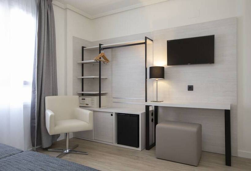 اتاق استاندارد, Porcel Ganivet