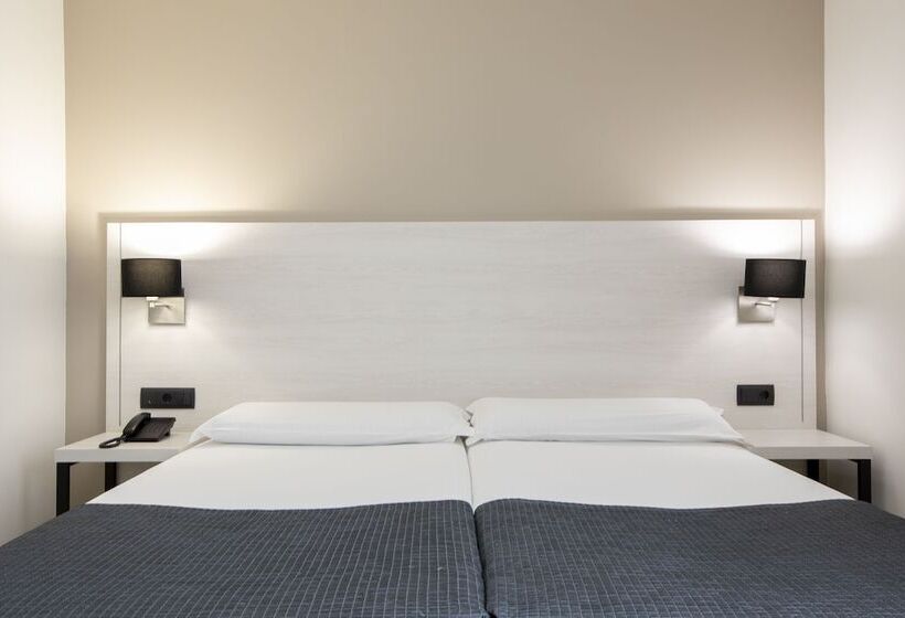 اتاق استاندارد, Porcel Ganivet