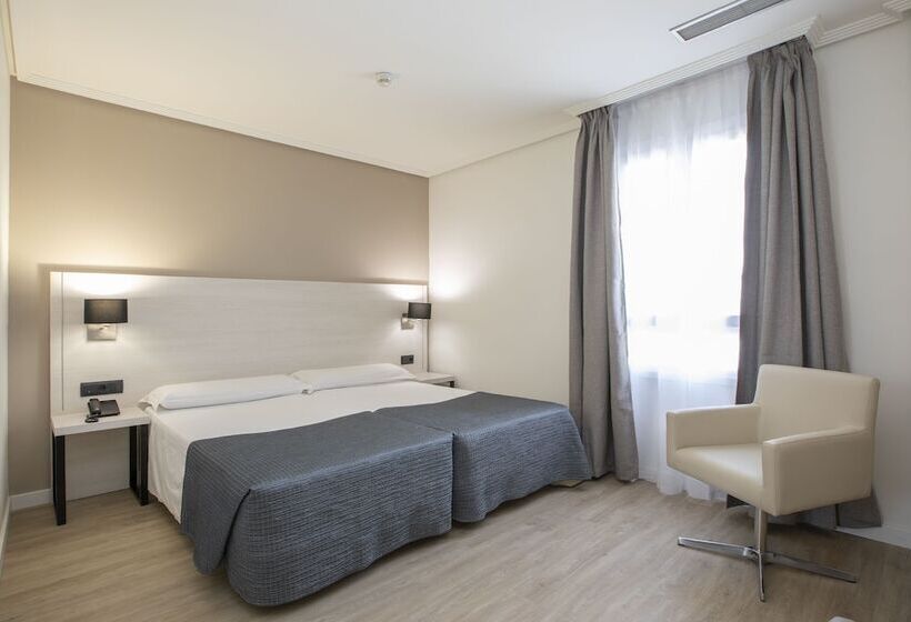 اتاق استاندارد, Porcel Ganivet