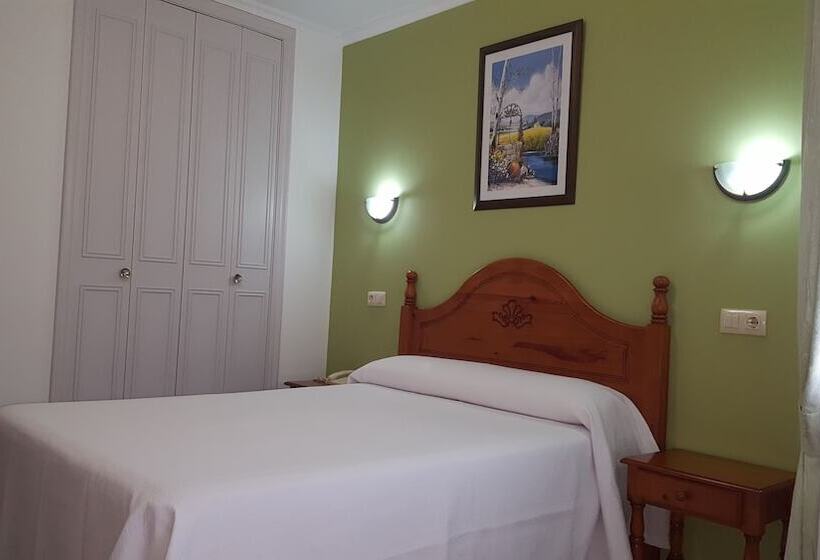 اتاق استاندارد, La Costera