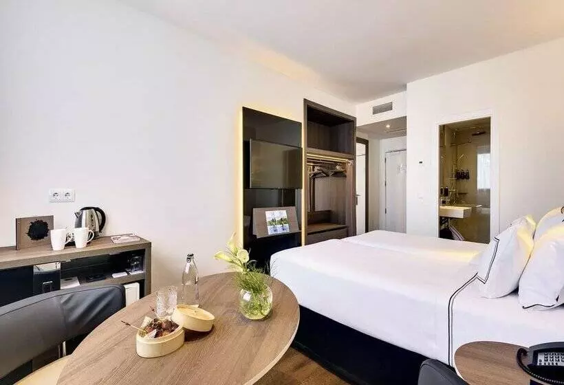 Chambre Premium, Melia Madrid Serrano