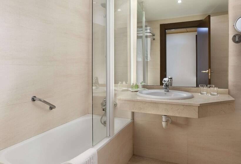 اتاق استاندارد یک نفره, NH Imperial Playa