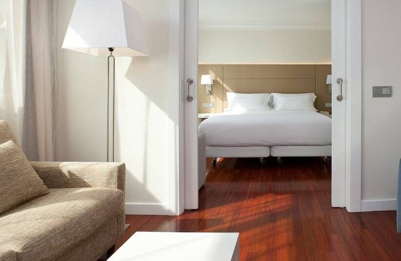 小型套房, NH Pamplona Iruña Park