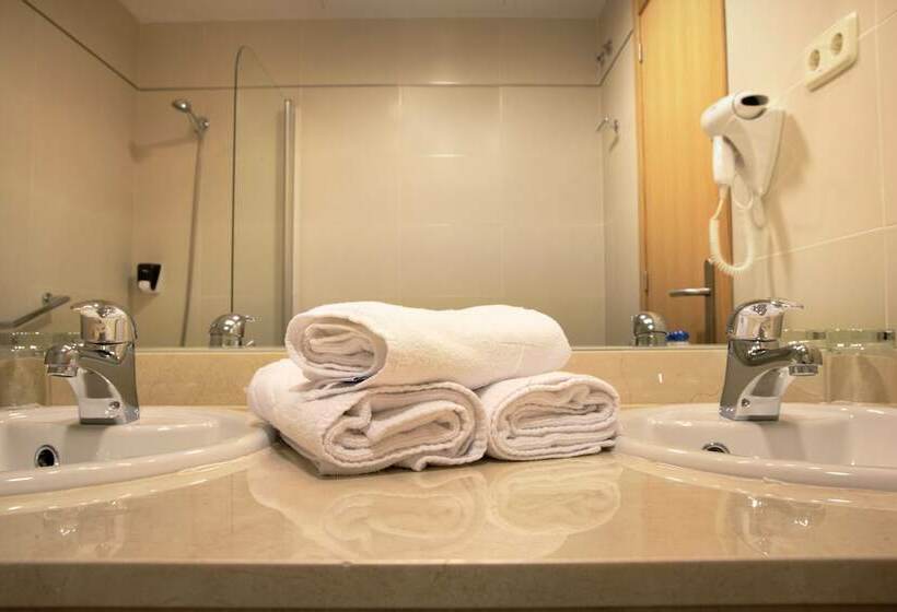 اتاق استاندارد, Porcel Ganivet