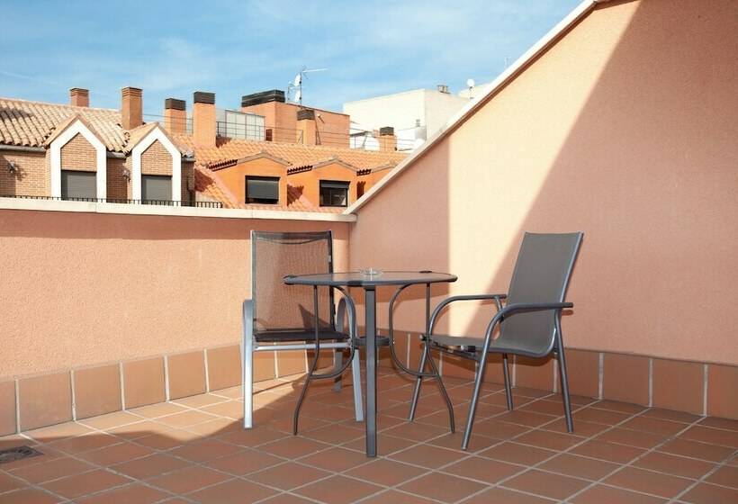 اتاق استاندارد, Porcel Ganivet