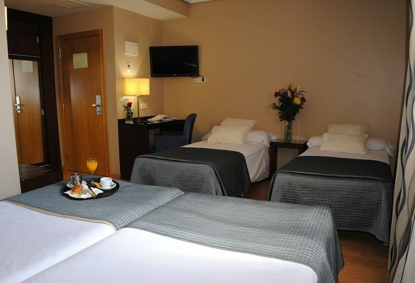 اتاق خانوادگی, Porcel Ganivet