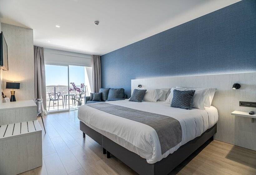 اتاق لوکس خانوادگی, Ramada Resort by Wyndham Puerto de Mazarron