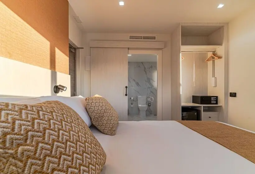 障害者適応デラックスルーム, Ramada Resort by Wyndham Puerto de Mazarron