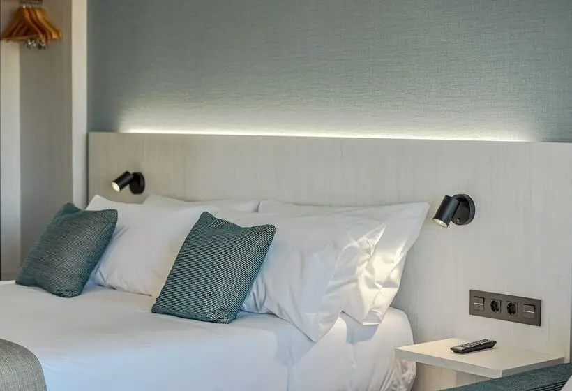 デラックスファミリールーム, Ramada Resort by Wyndham Puerto de Mazarron