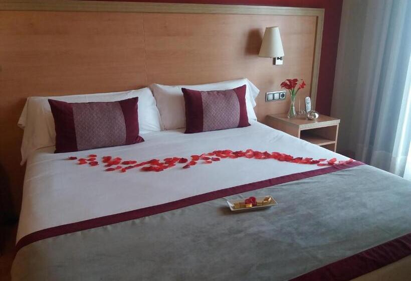 اتاق سوپریور, Real