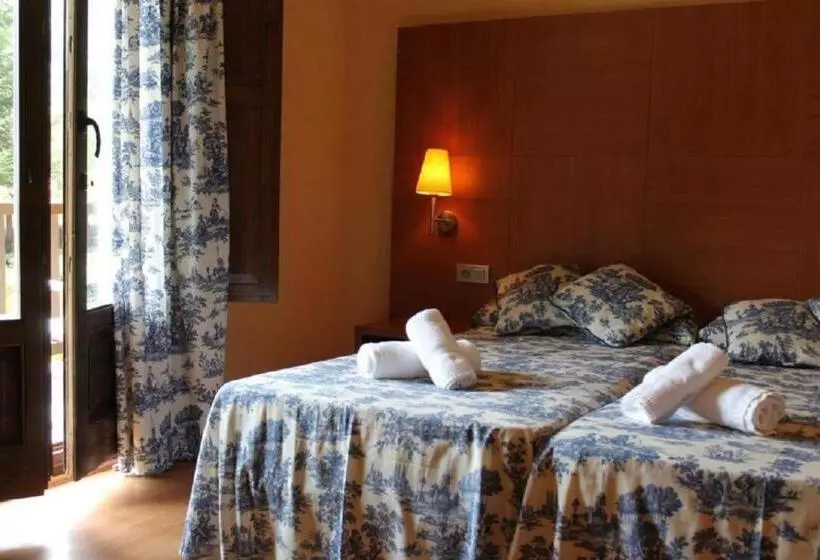Chambre Standard, Saurat