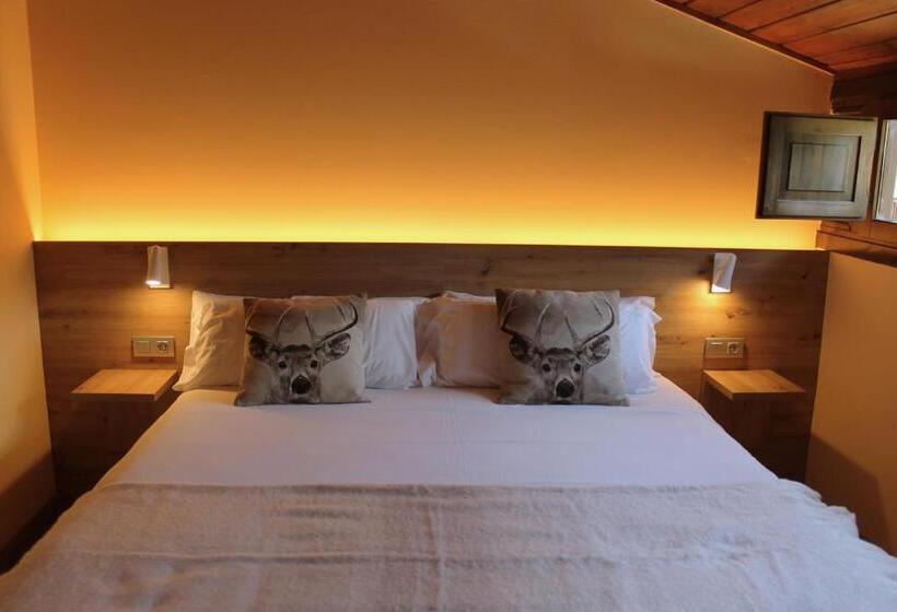 Пентхаус, Saurat