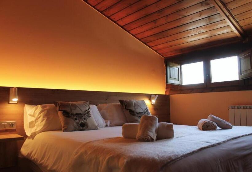 Пентхаус, Saurat