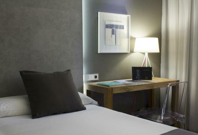 标准间, Zenit Conde De Orgaz