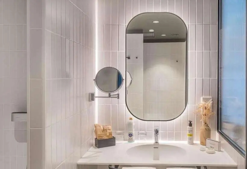 اتاق سوپریور, Novotel Campo De Las Naciones
