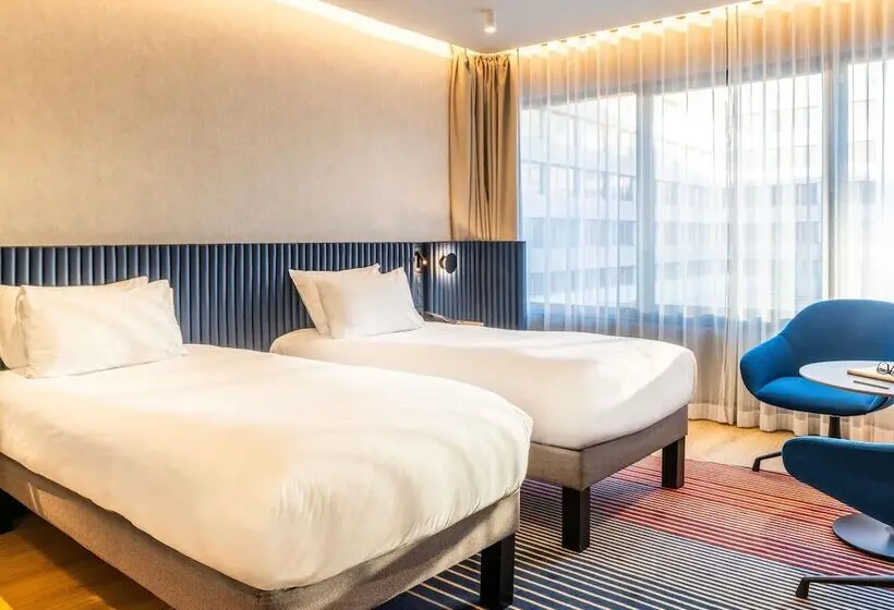 اتاق سوپریور, Novotel Campo De Las Naciones