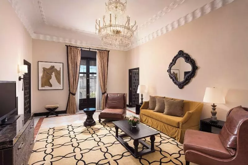 キングサイズベッドのデラックススイート, Alfonso Xiii, A Luxury Collection Hotel, Seville