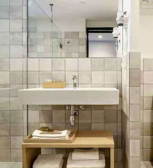 سوئیت جونیور پریمیوم, Aqua Hotel Bertran Park