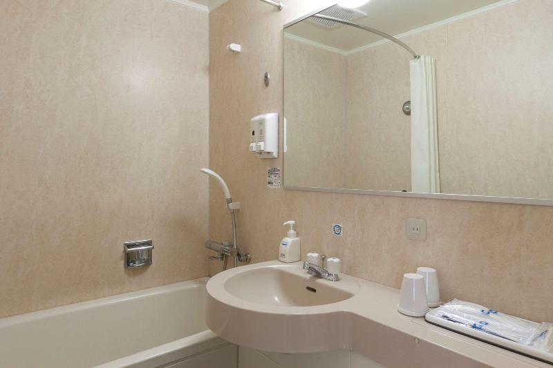 스탠다드 트리플 룸, Aqua Hotel Bertran Park