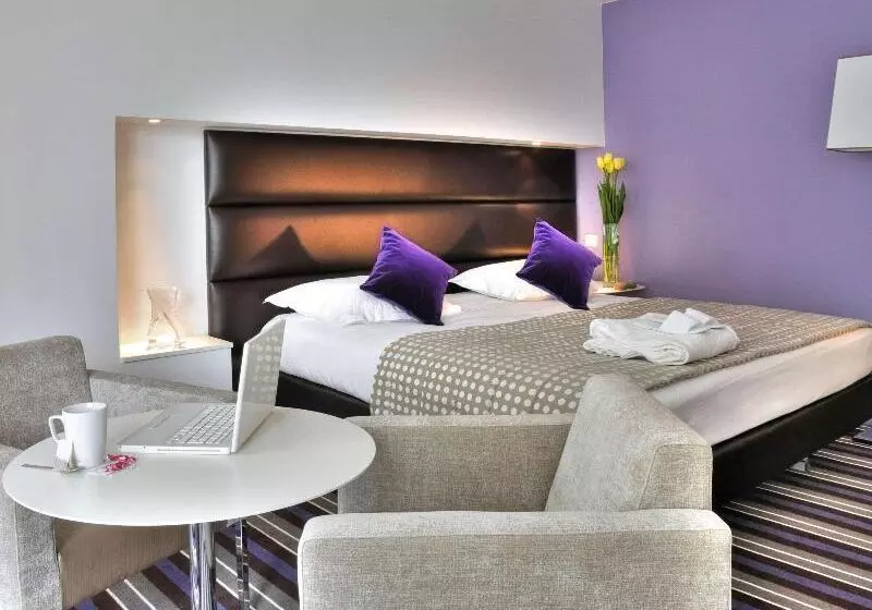 اتاق استاندارد, Aqua Hotel Bertran Park