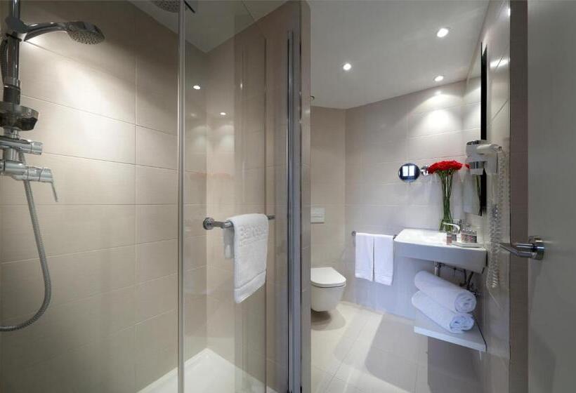 חדר משפחתי, Barcelo Bilbao Nervion