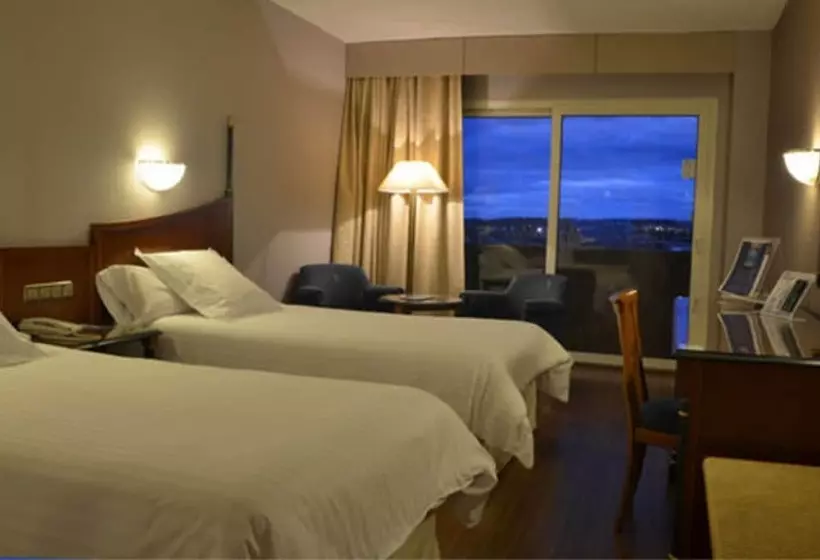 スタンダードルーム, Beatriz Toledo Auditorium & Spa