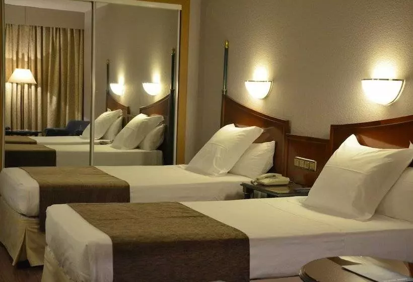 スタンダードルーム, Beatriz Toledo Auditorium & Spa