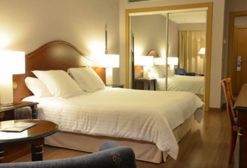 标准间, Beatriz Toledo Auditorium & Spa