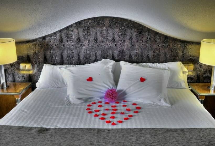 浪漫感的房间, Beatriz Toledo Auditorium & Spa