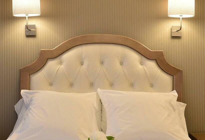 四人豪华间, Beatriz Toledo Auditorium & Spa