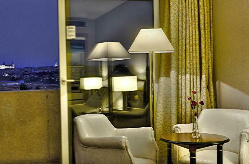 四人豪华间, Beatriz Toledo Auditorium & Spa