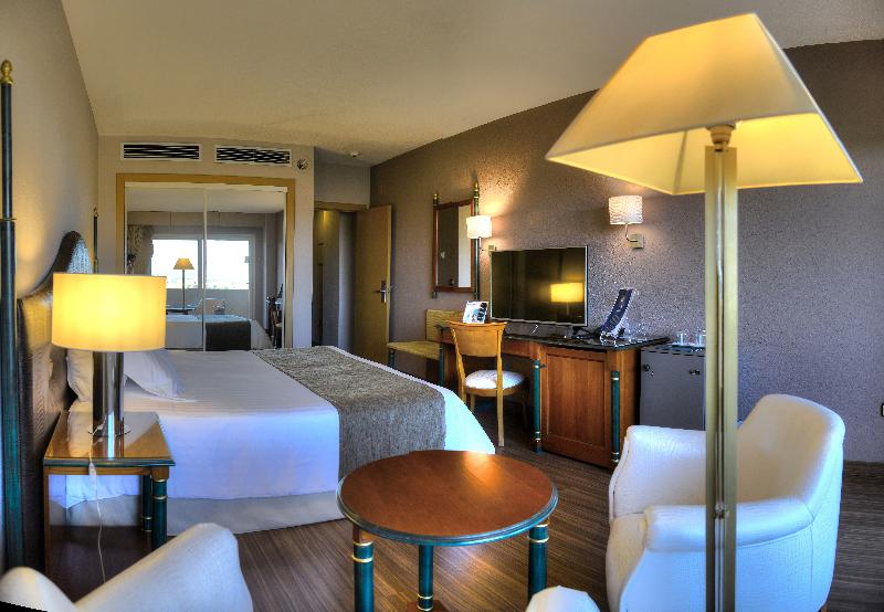 标准间, Beatriz Toledo Auditorium & Spa