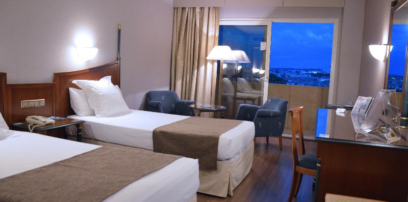 标准间, Beatriz Toledo Auditorium & Spa