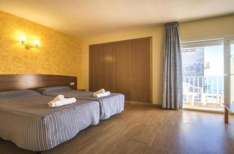 חדר משפחתי צדדי נוף לים, Bonaire