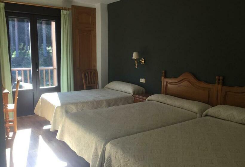 トリプルクラシックルーム, Casitas Cinco Castaños