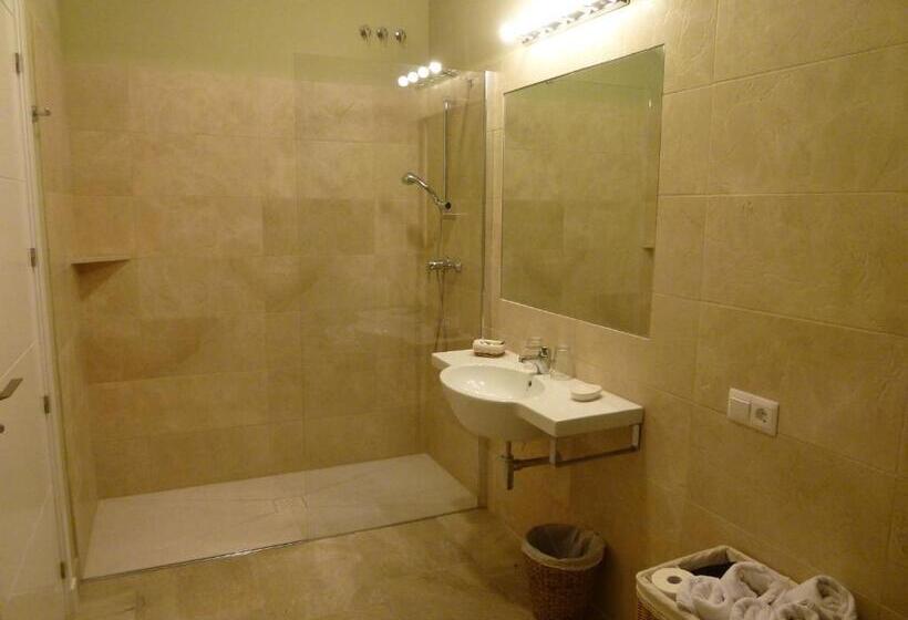 חדר סופריור, Del Balneario