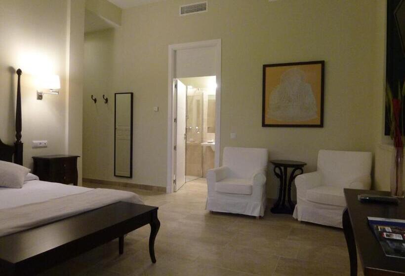 חדר סופריור, Del Balneario