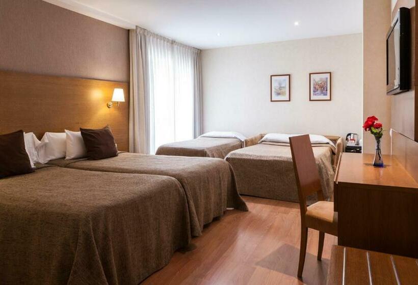 اتاق خانوادگی, Don Paco