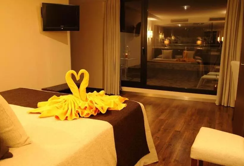 Premium room with terrace, Don Paco