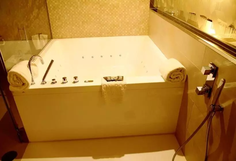 Premium room with terrace, Don Paco