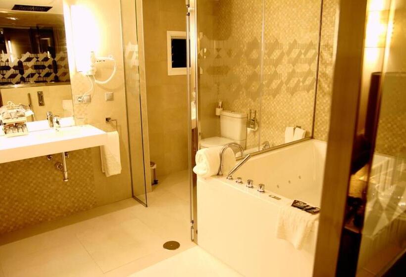 Premium room with terrace, Don Paco