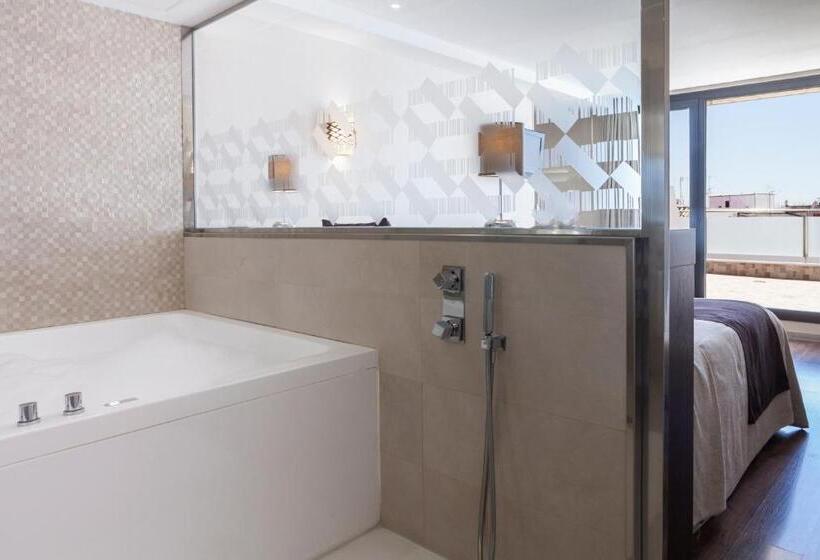 Premium room with terrace, Don Paco