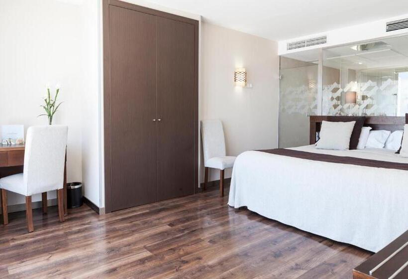 Premium room with terrace, Don Paco