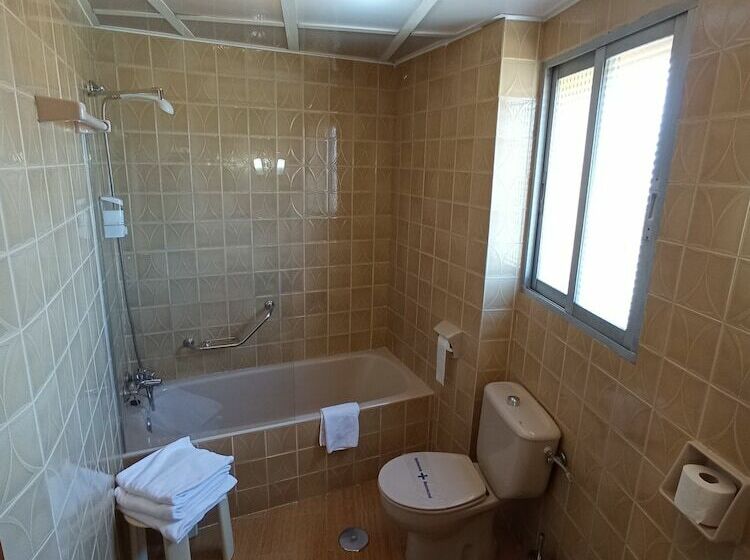 اتاق استاندارد, Ele Acueducto