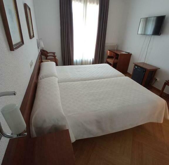 اتاق سوپریور با بالکن, Ele Acueducto