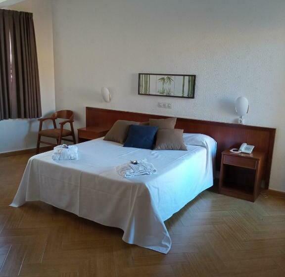 اتاق سوپریور, Ele Acueducto